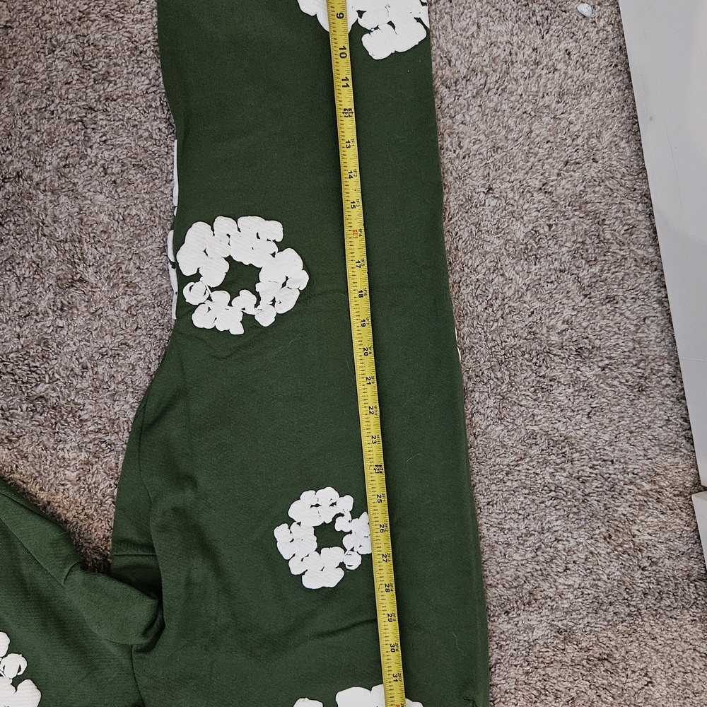 Denim Tears Wreath Sweatpants - Picture 5 of 6